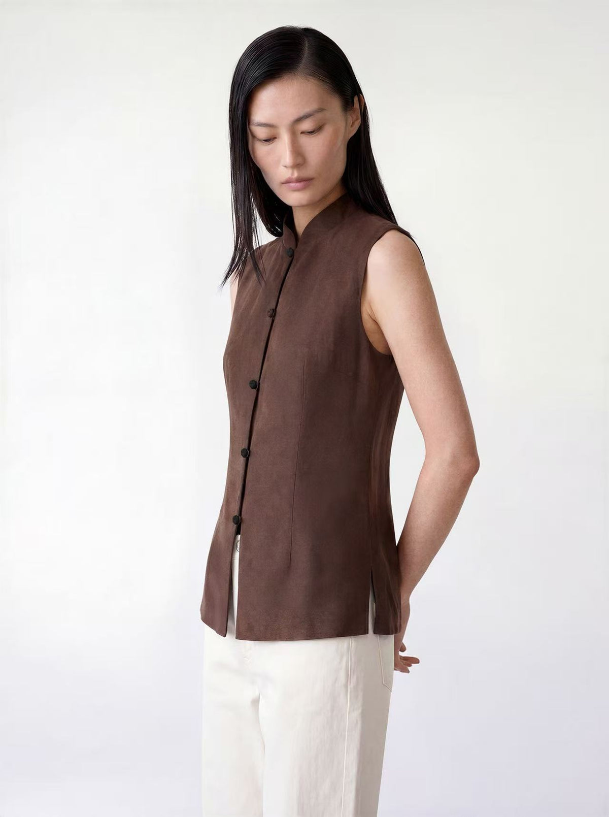 The Echo Reversible Vest, brown reverse, side view